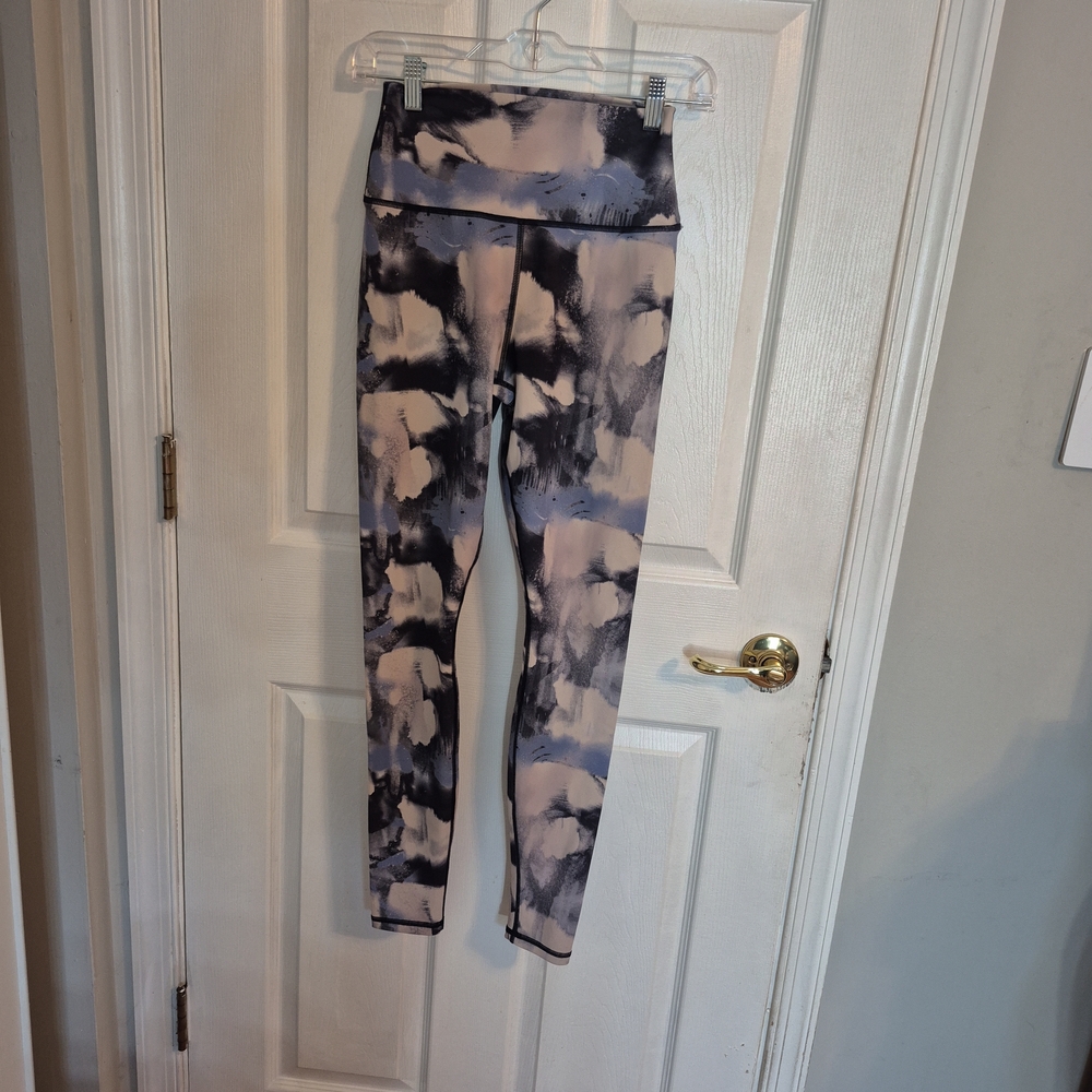 Alo Yoga Vapor High-Waist Graffiti Tie Dye Leggings